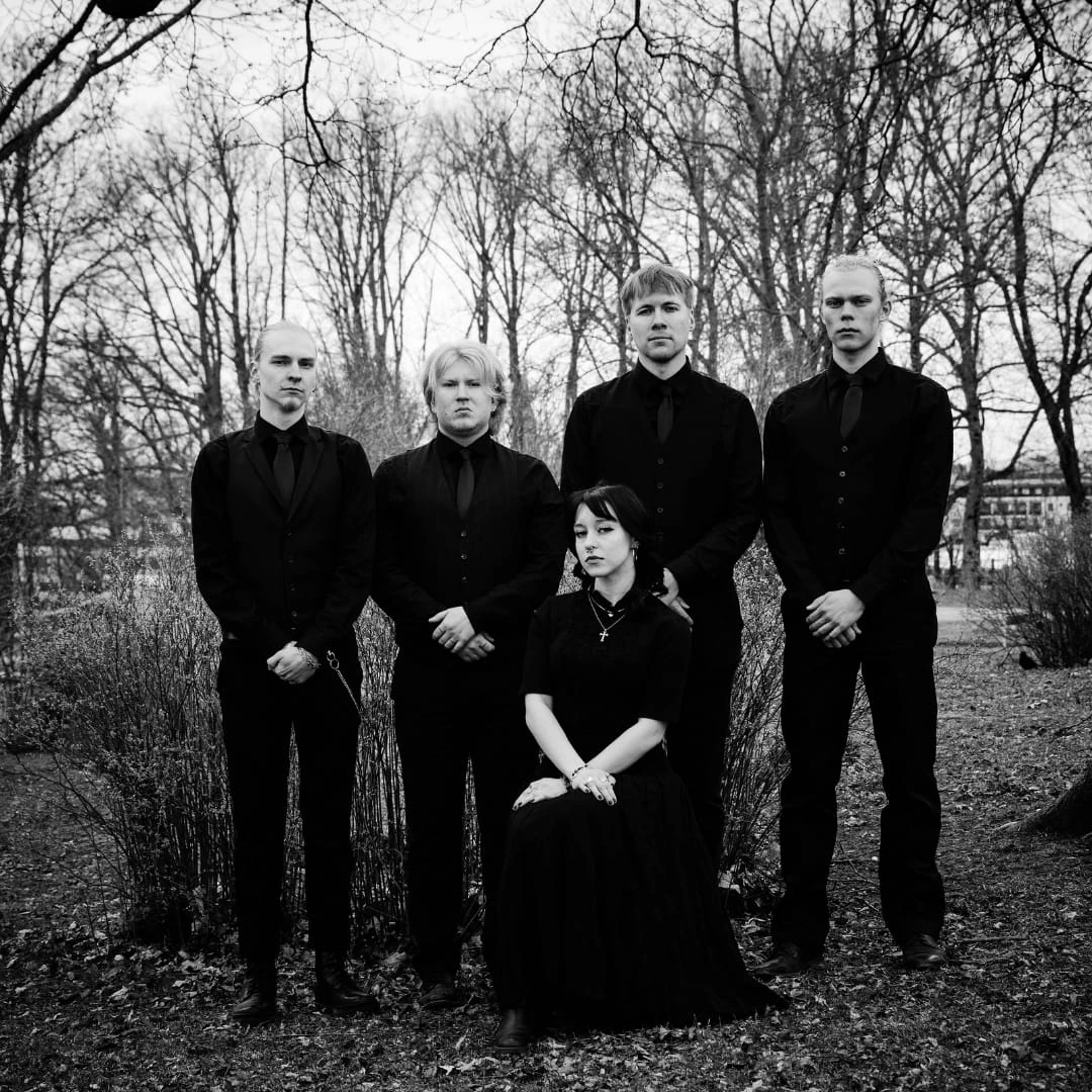 TRA26 – Forever Fall Forever Fall